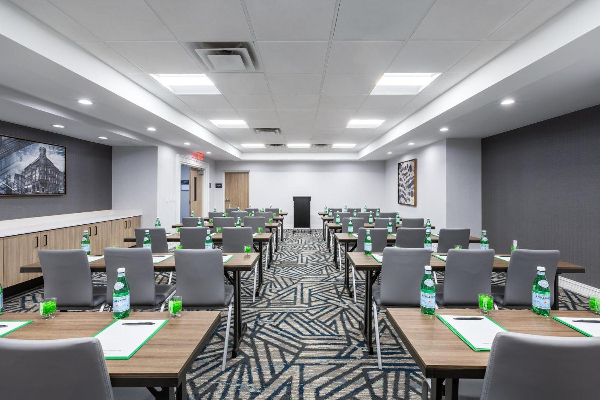 Holiday Inn Anderson By Ihg Exterior foto